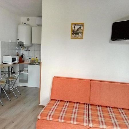 Kiad-Lak Apartmanok - Szep Kartya Elfogado Abadszalok Exterior photo