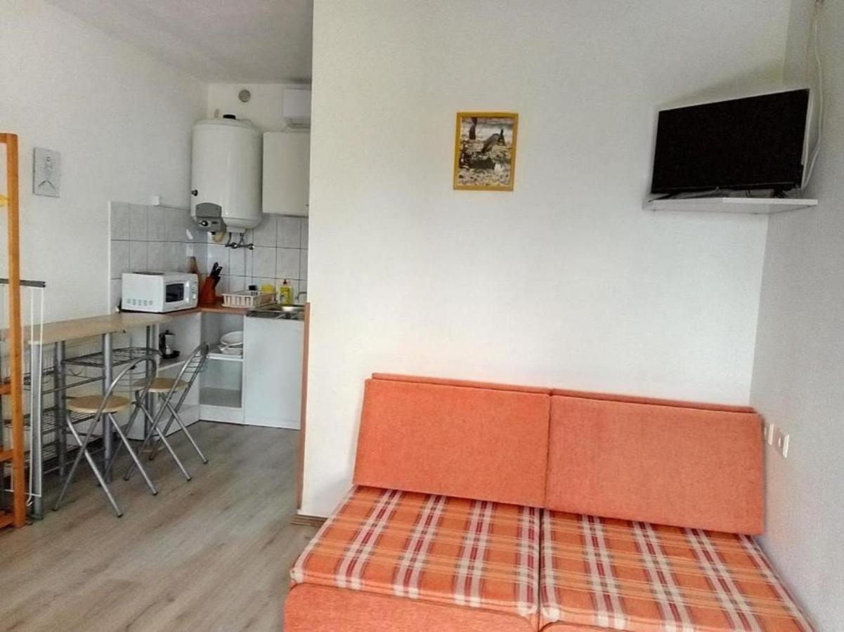 Kiad-Lak Apartmanok - Szep Kartya Elfogado Abadszalok Exterior photo